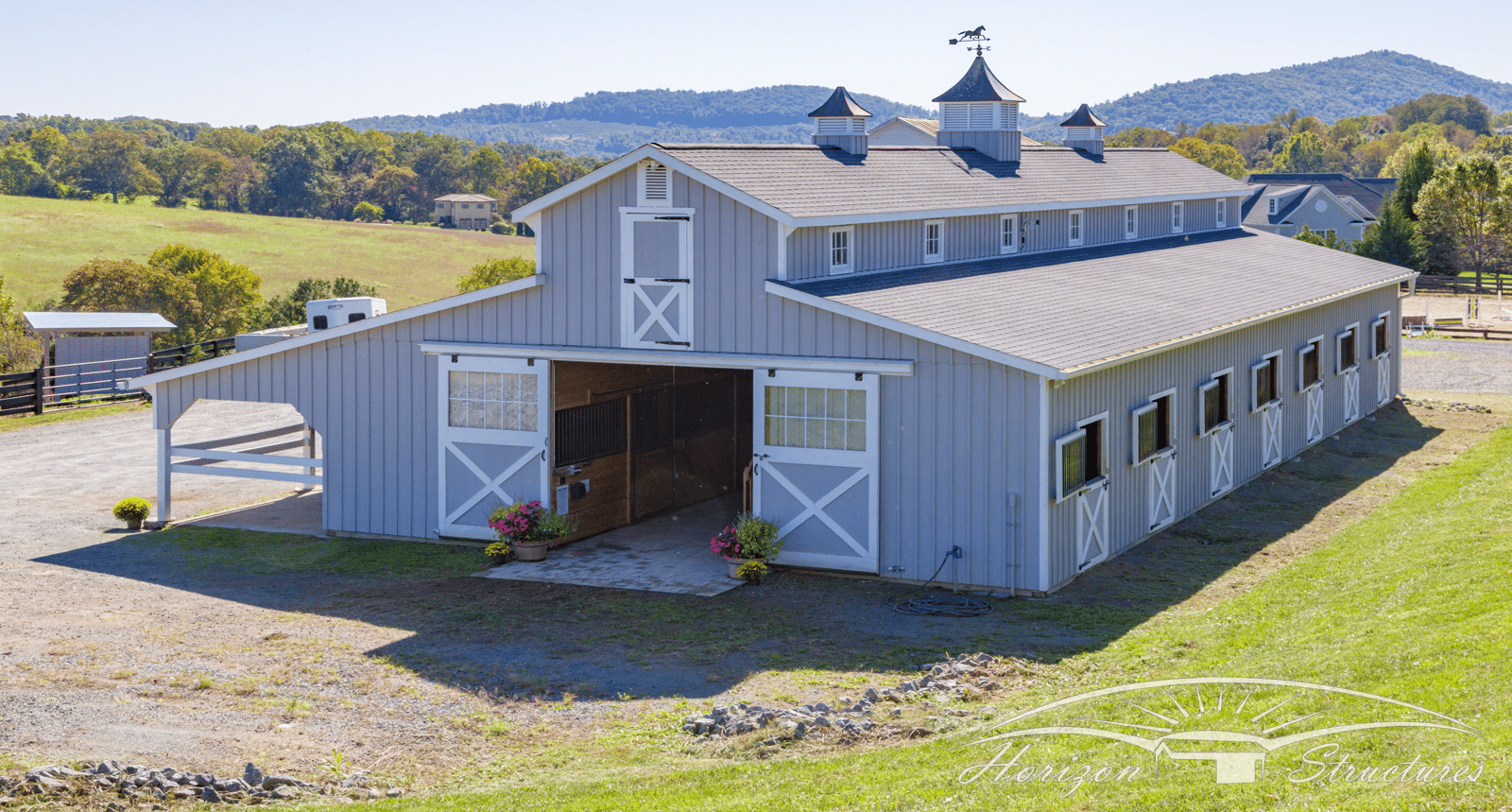 Monitor Horse Barn