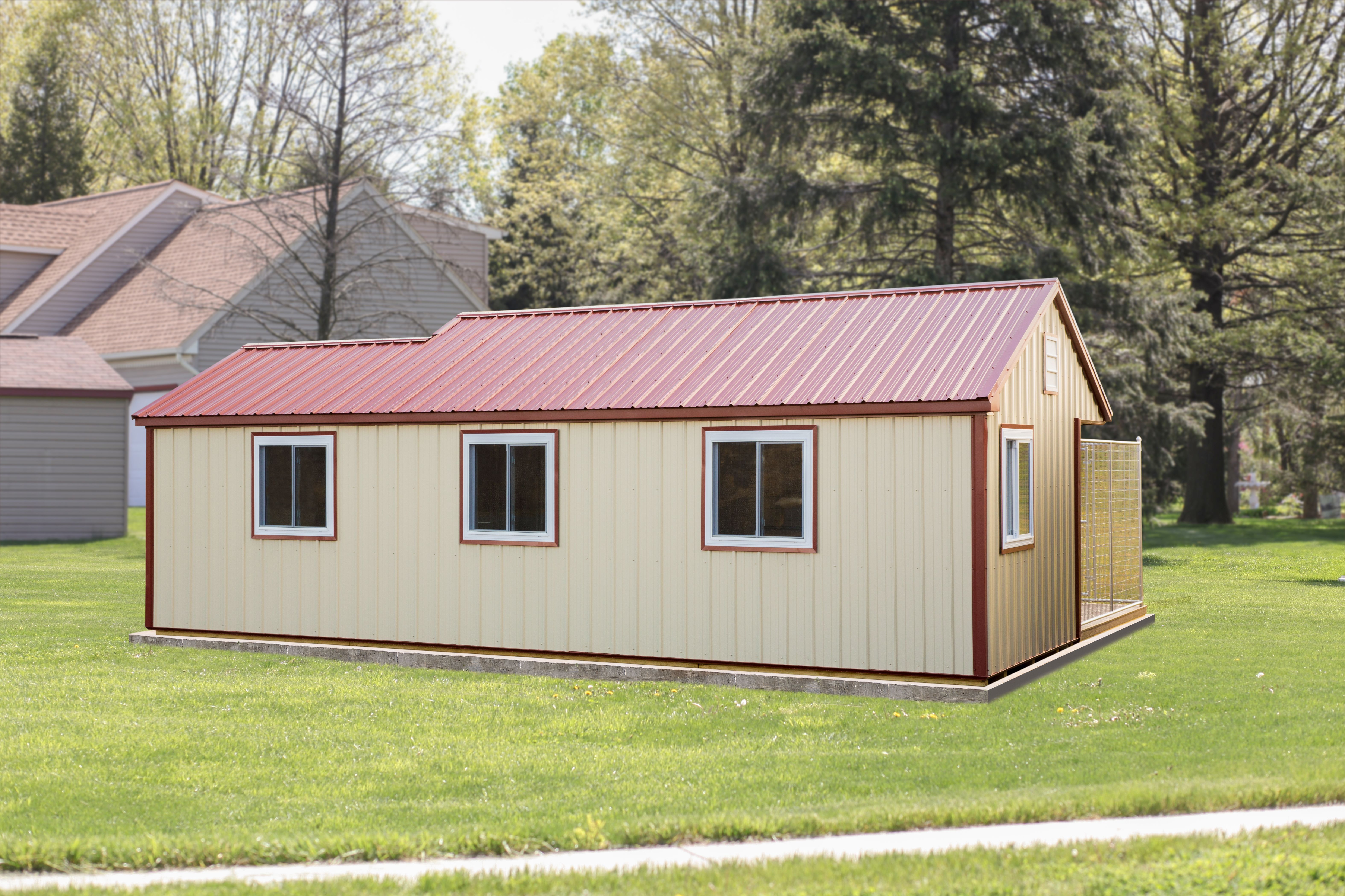 10x28 Commercial Kennel