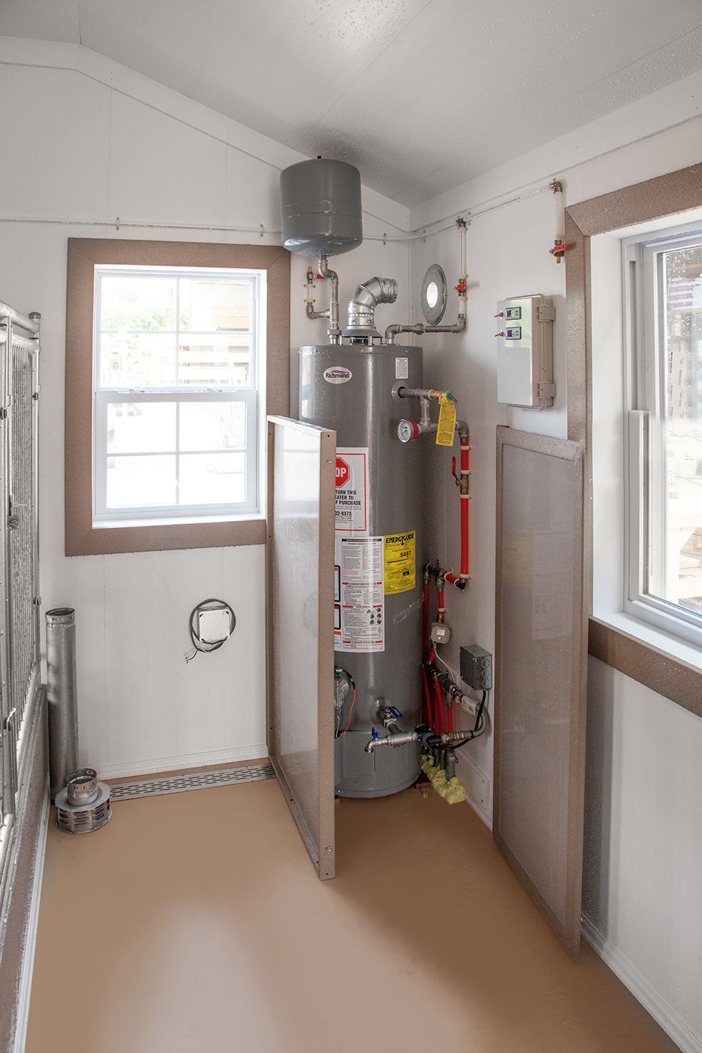 14x24 Commercial Kennel Interior